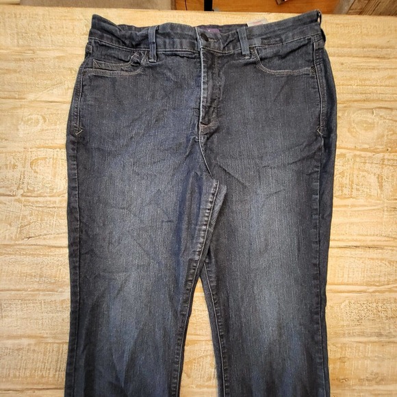 NYJD BILLIE MINI BOOTCUT JEANS SIZE 14W Dark Wash Lift Tuck Technology - Picture 2 of 12